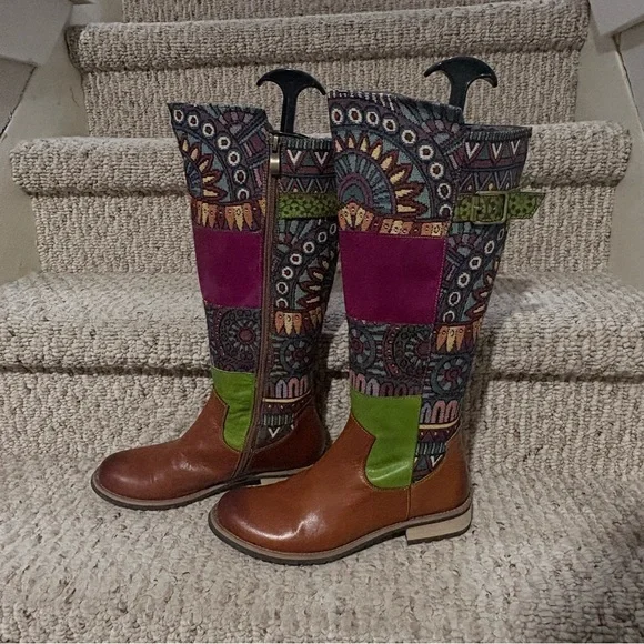 Multicolor to the-Knee Women's Boots in Brown, Green & Magenta - Picture 3 of 6